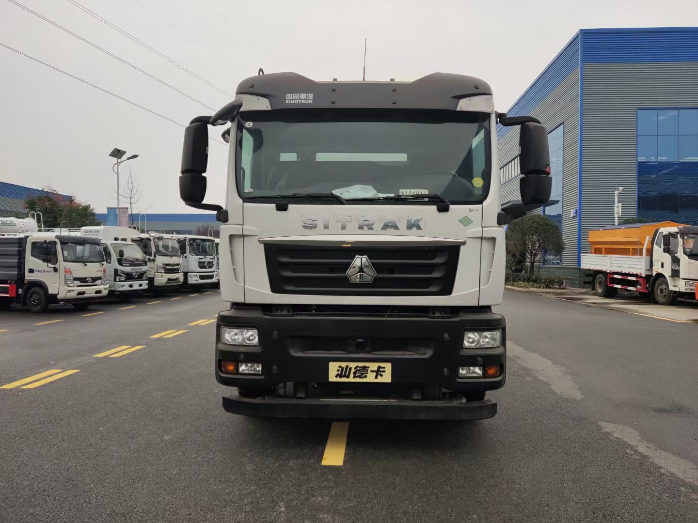 耀邦集团抑尘洒水车