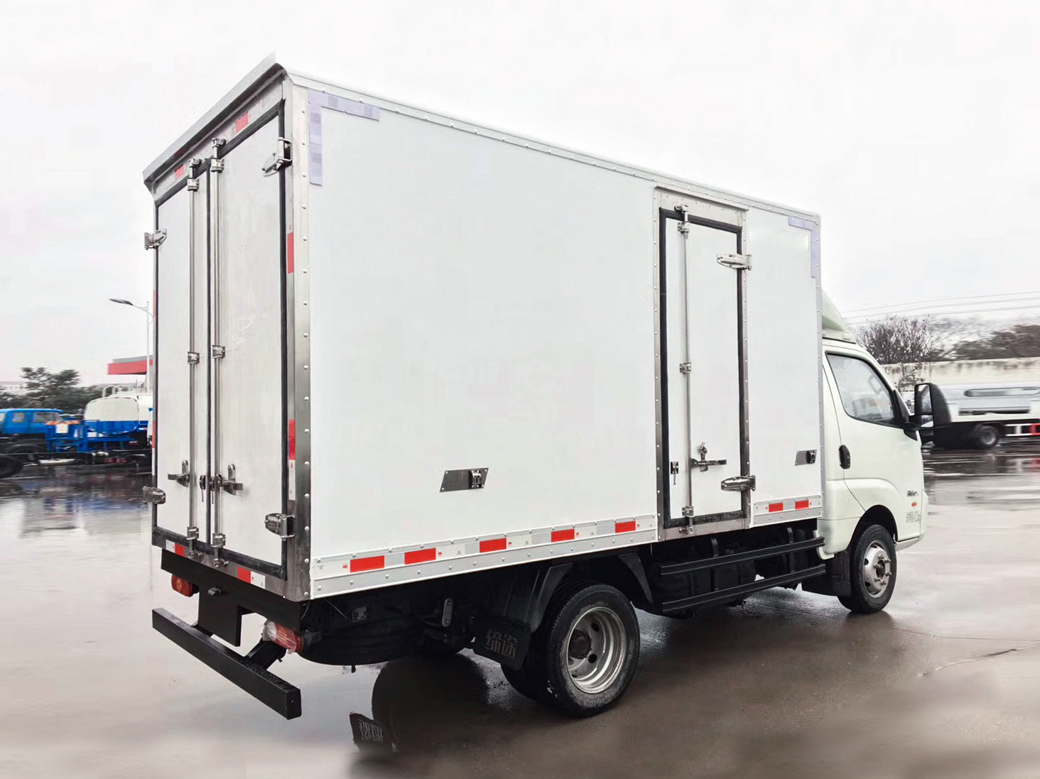 耀邦集团冷藏车