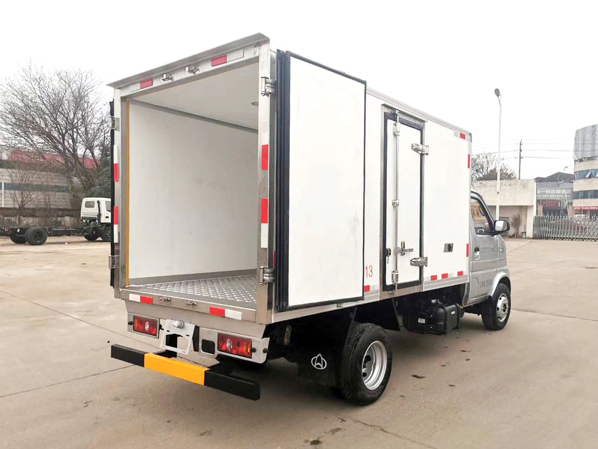 耀邦集团冷藏车