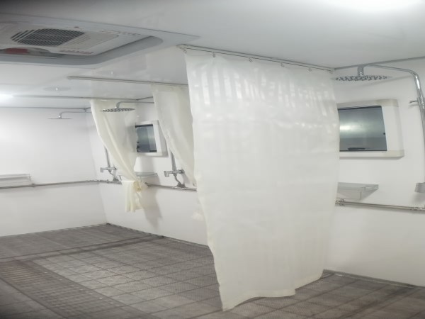 耀邦集团淋浴车