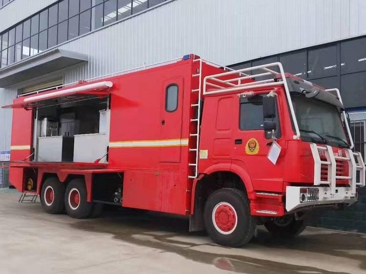 16吨被服洗涤车