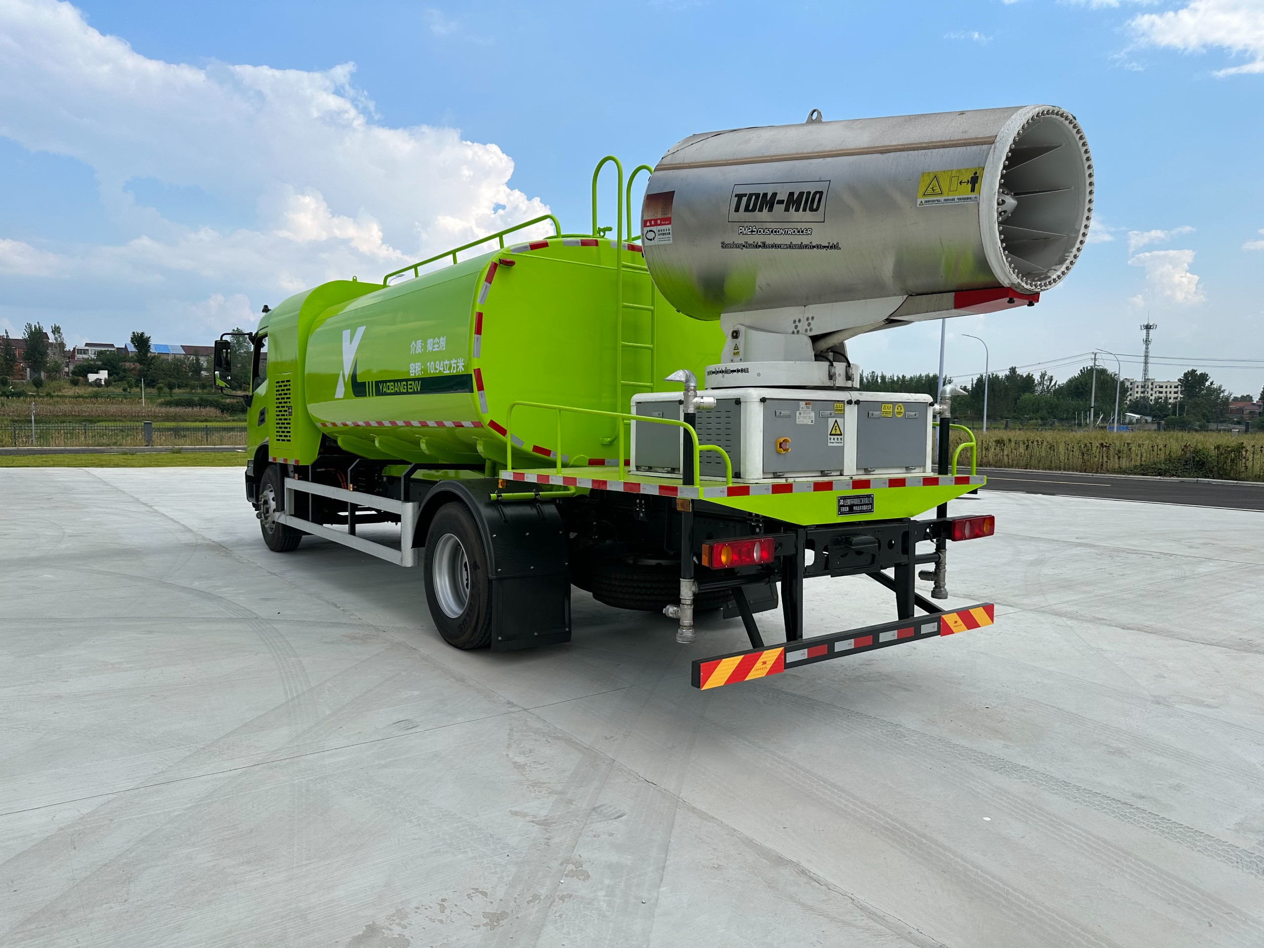 纯电动多功能抑尘车