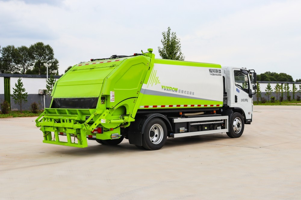 耀邦集团纯电动清扫车